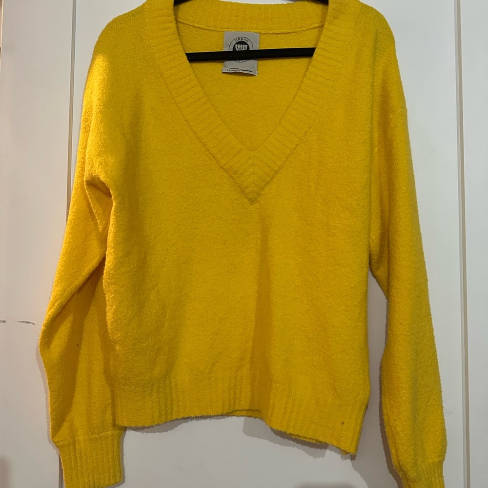 Urban Outfitters Women’s Small Cozy Yellow V-Neck Sweater